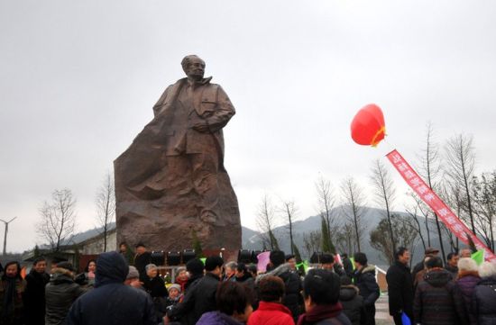 ��ҫ���~�����㽭��ꐍu��Ļ(�D)